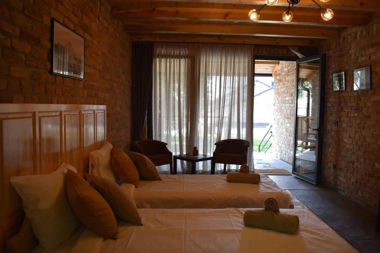Helvecija 1880 Otel Vrsac Dış mekan fotoğraf