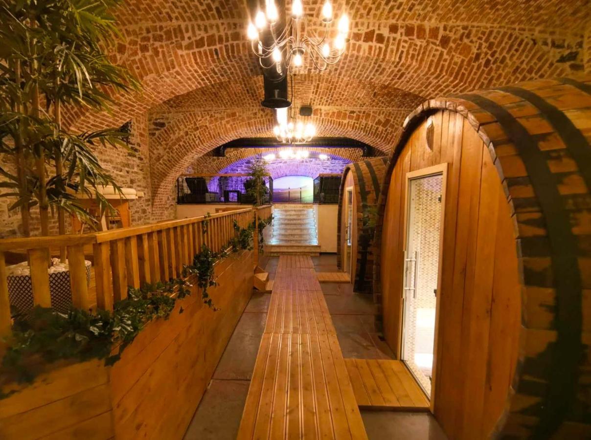 Helvecija 1880 Otel Vrsac Dış mekan fotoğraf